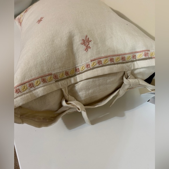 Ralph Lauren Kathryn Embroidered Cream Linen Pillow French Country Style - Picture 3 of 7